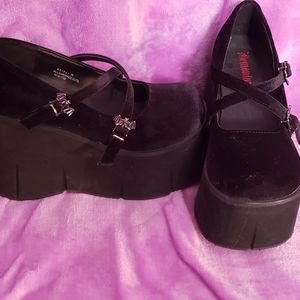 Demonia platform Mary Jane